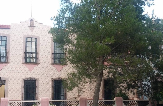 Casa de la Alameda