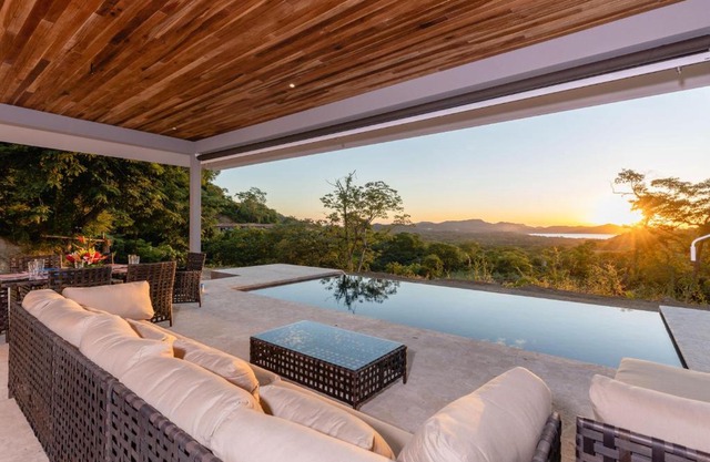 Casa De Los Sueños, Brand New Ocean View Home On 125 Acres!