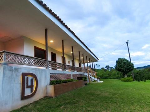 Casa de Lujo para una Estancia Inolvidable