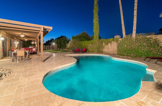 Casa De Palms - ¡Los artistas se deleitan con piscina, spa, putting green, mesa de billar!