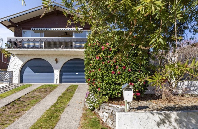 CASA DE VISTAS - TWO MILE BAY HOLIDAY HOME in Two Mile Bay