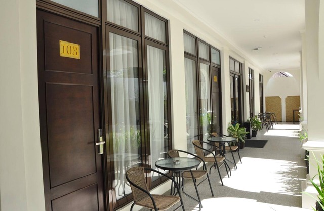 Casa de Wanea Hotel & Resto