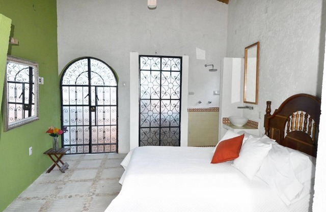 Casa de Zari B&B