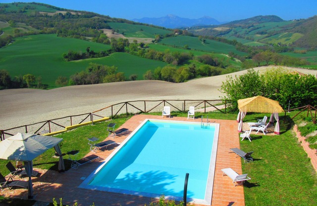 Casa dei Sogni d'Oro - Apartamento Nidastore con piscina 12x6 m - vista panorámica