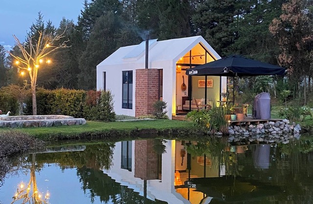 Enchanting Villa in Quito, Cozy Retreat with WiFi
