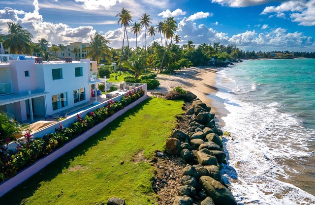Casa Del Mar - Beach Front with Endless Views