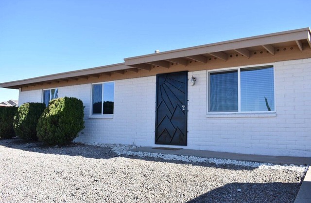 Casa Del Sol Close to all things Sierra Vista!