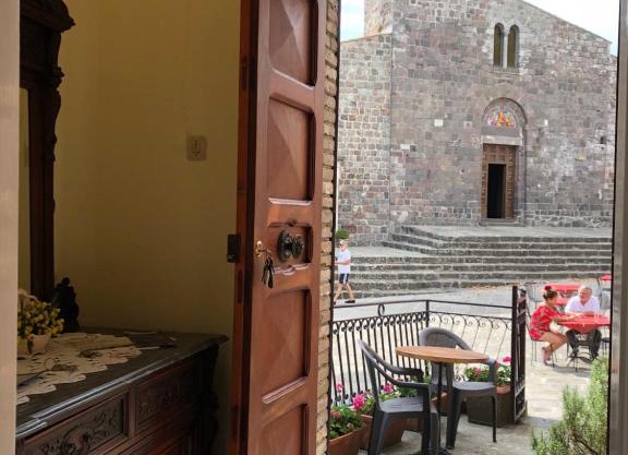 Casa della piazza