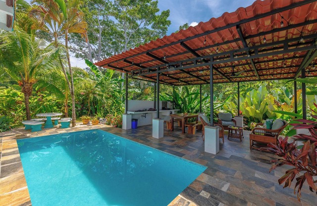 Casa Destino - Private community with pool