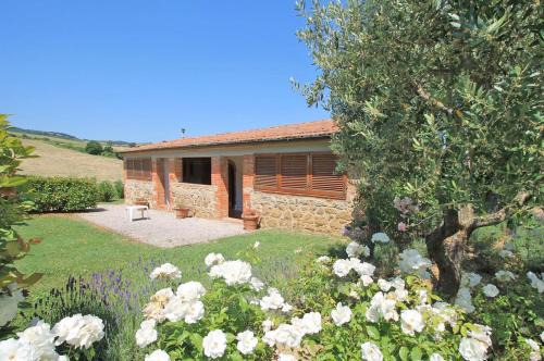 Casa di campagna in Podere con piscina