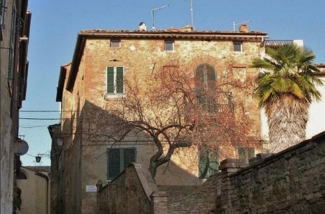 Casa Di Castello