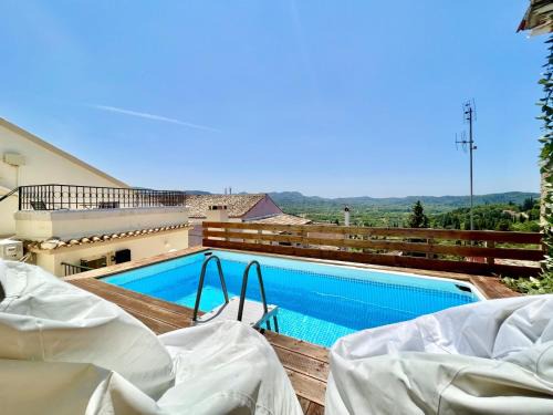 Casa Dolce with private plunge pool by DadoVillas