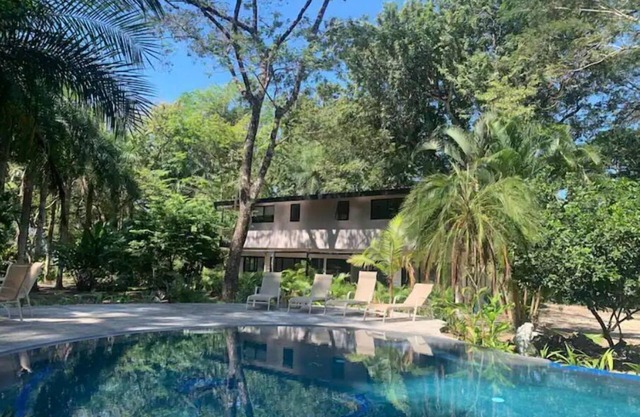 Casa Dorado 3 bedroom Beach house located a the end of the road in Mal Pais