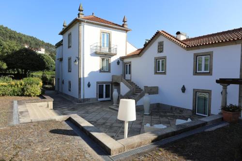 Casa dos Macieis - Entire Main House, Entire Guesthouse or Separate Wing of Main House - Camino Santiago direct access & Optional Agritourism