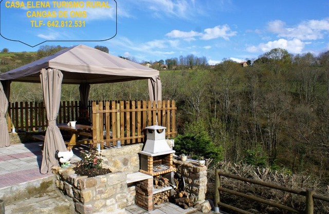 Casa Elena Cangas de Onis con WiFi y parking gratuito