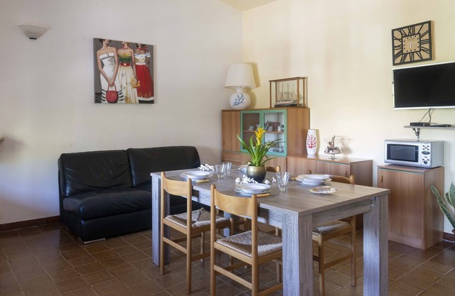 Casa Eleonora - Two Bedroom Apartment, Sleeps 4