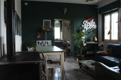 Casa Formica