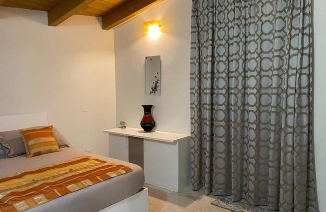 Casa Ghirthalos