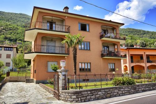 Casa Giardino fiorito
