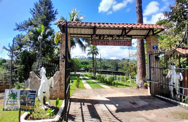 Casa grande para 5-12 personas, Complejo Turistico Fuga Ecolodge