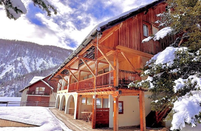 CASA-Joubarbe - Una Habitación Piso, Capacidad 4