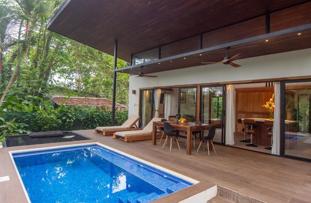 Casa Kanani AC & Garden 10 Min Walk to Playa Negra