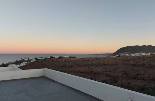 Casa Komitas your holiday retreat Mini pool Sea view