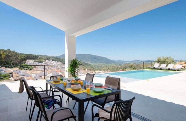 Casa La Bodega - Tres Habitaciones Villa, Capacidad 6