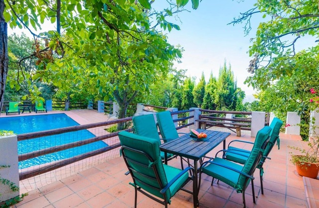 Casa La Encinilla Lanjarón by Ruralidays