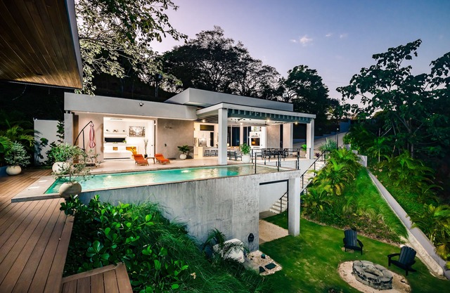 CASA LA VILLETTA - Stylish Villa with Jungle Views