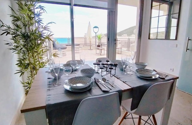 Casa La Xiqueta Playa,160m2,Vistas al mar+WIFI
