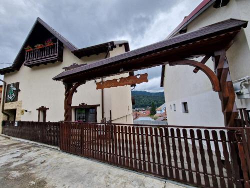 Casa Lazar