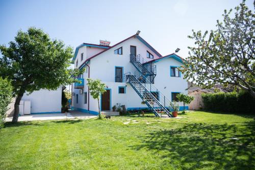 Casa Lebăda