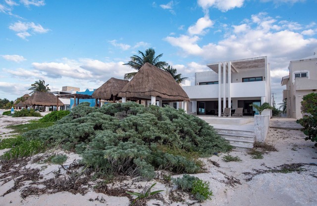 Casa Linda, Paraíso de 4 recámaras en la playa