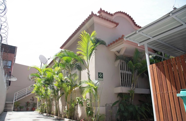 CASA LINDA