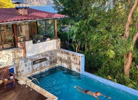 Casa Lobo