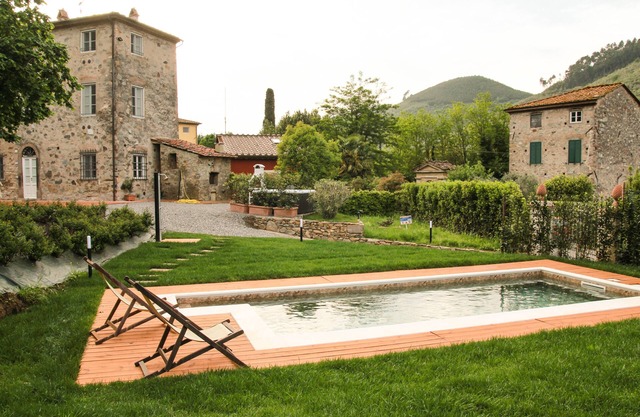 Casa de campo a tiro de piedra de Lucca