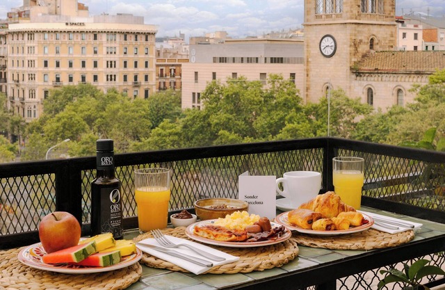 Casa Luz Hotel Plaça Universitat, Sonder by Marriott Bonvoy