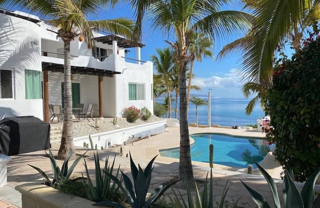 Casa Mañana, La Ventana BCS. 7BR/7BA Beach & Pool