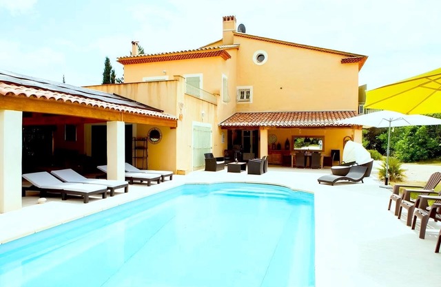 Casa-Manon grande maison de vacances avec piscine