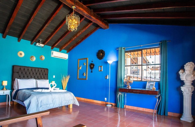 Casa Marina Suites