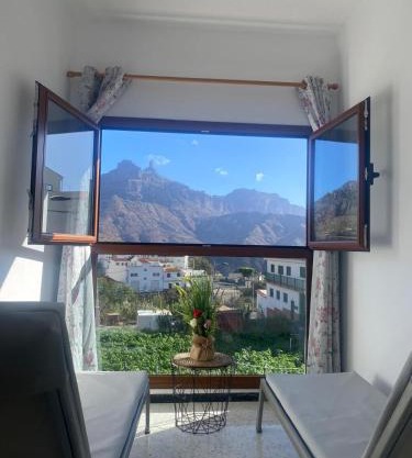 Casa Maruca with Roque Nublo view