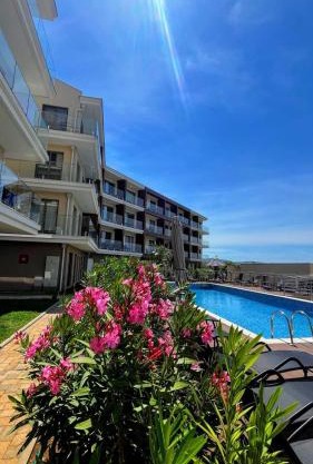 Casa Montenegro Lux Apartment 1 Bedroom 1 livingroom Sea & Pool View