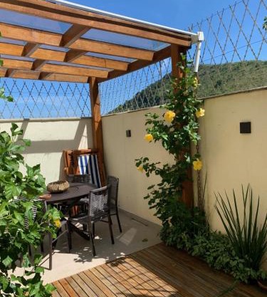 Casa na Praia de Santiago, próxima a Maresias!