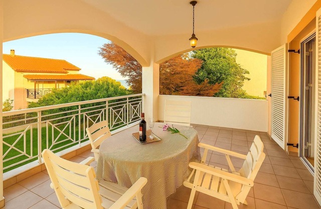 Casa Nebari Seaside Home-Fully Equipped,Ideal Spot