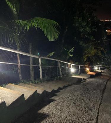 Casa no Perequê a 300 metros da praia - Espaço inteiro