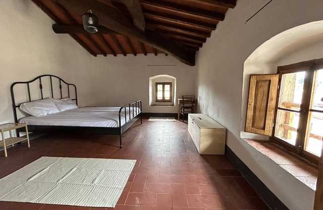 CasaOsci: Apartamento acogedor con vistas a los viñedos en el corazón de Chianti