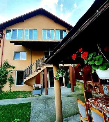 Casa Ostrov