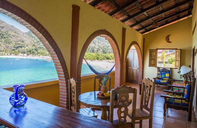 Casa Papaya