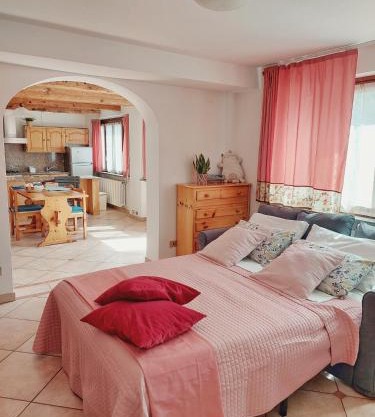 Casa Pepolina, zona tranquilla, piano terra con parcheggio